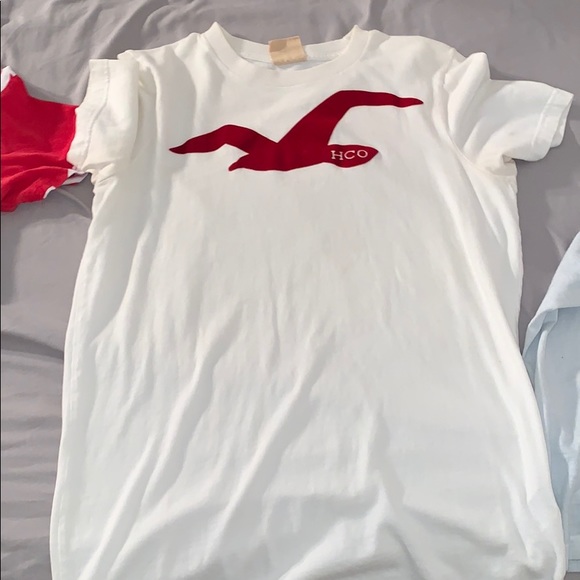 T shirts with no stains and good quality - Picture 5 of 6